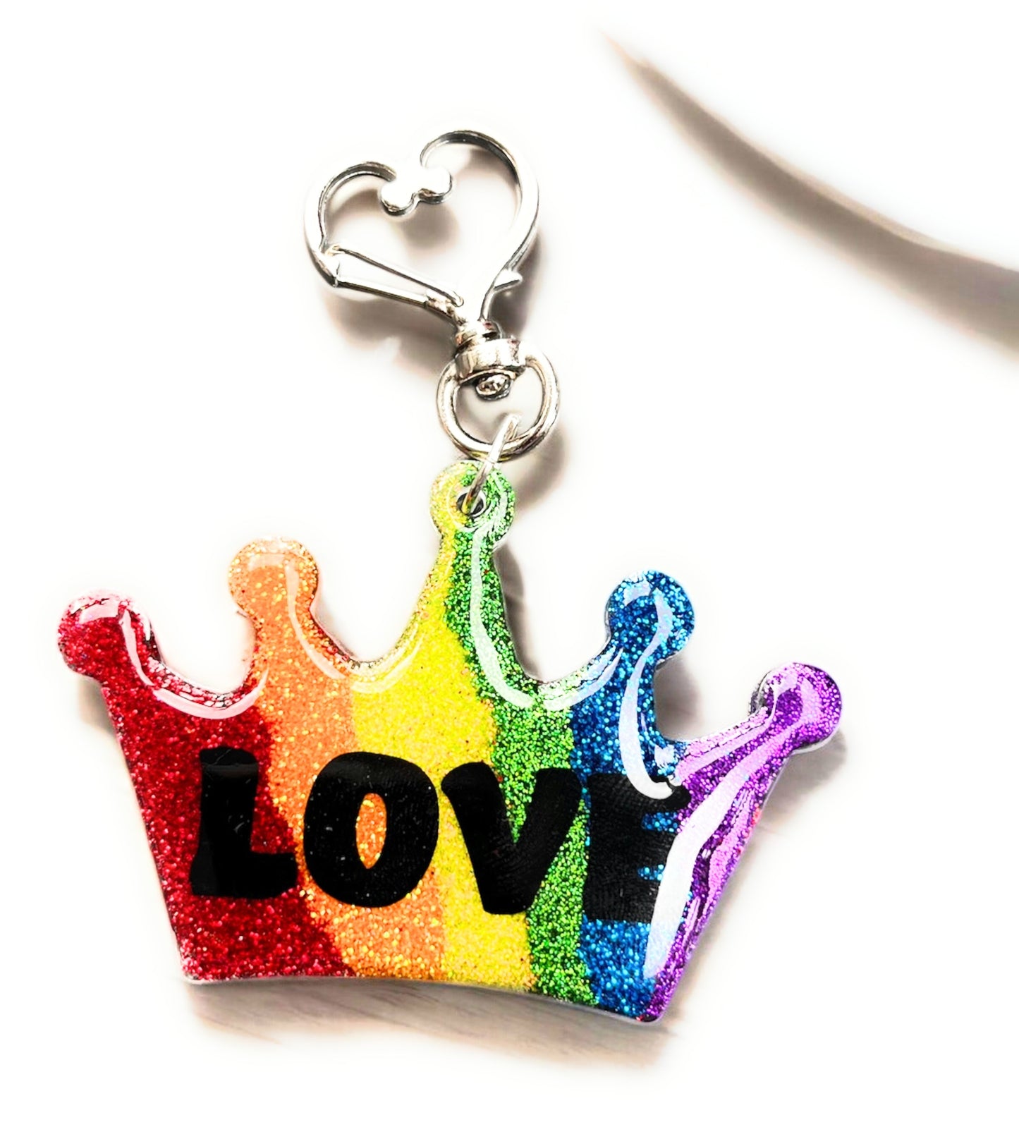 LOVE Pride Keychain Rainbow 3ā